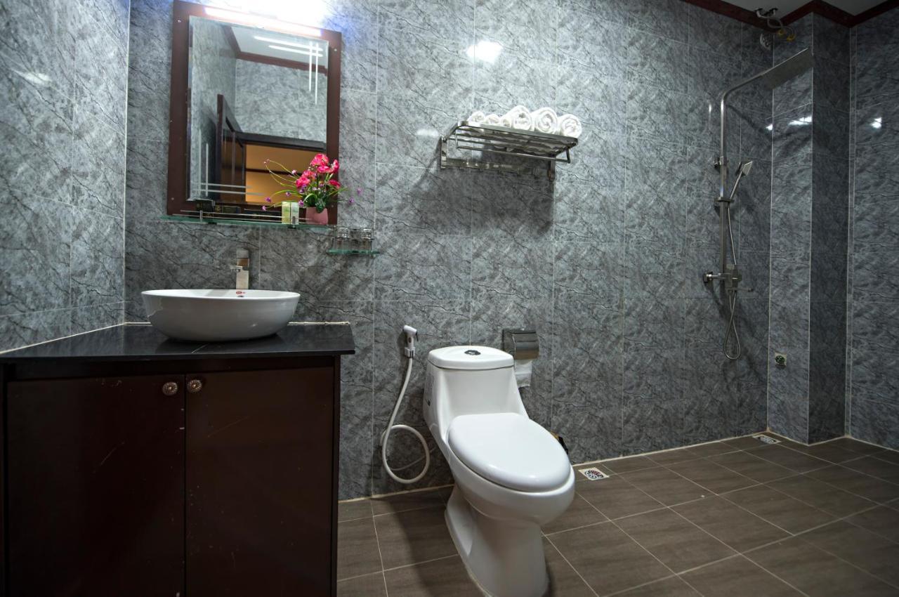 Vang Vieng Freedom Star'S Hotel エクステリア 写真