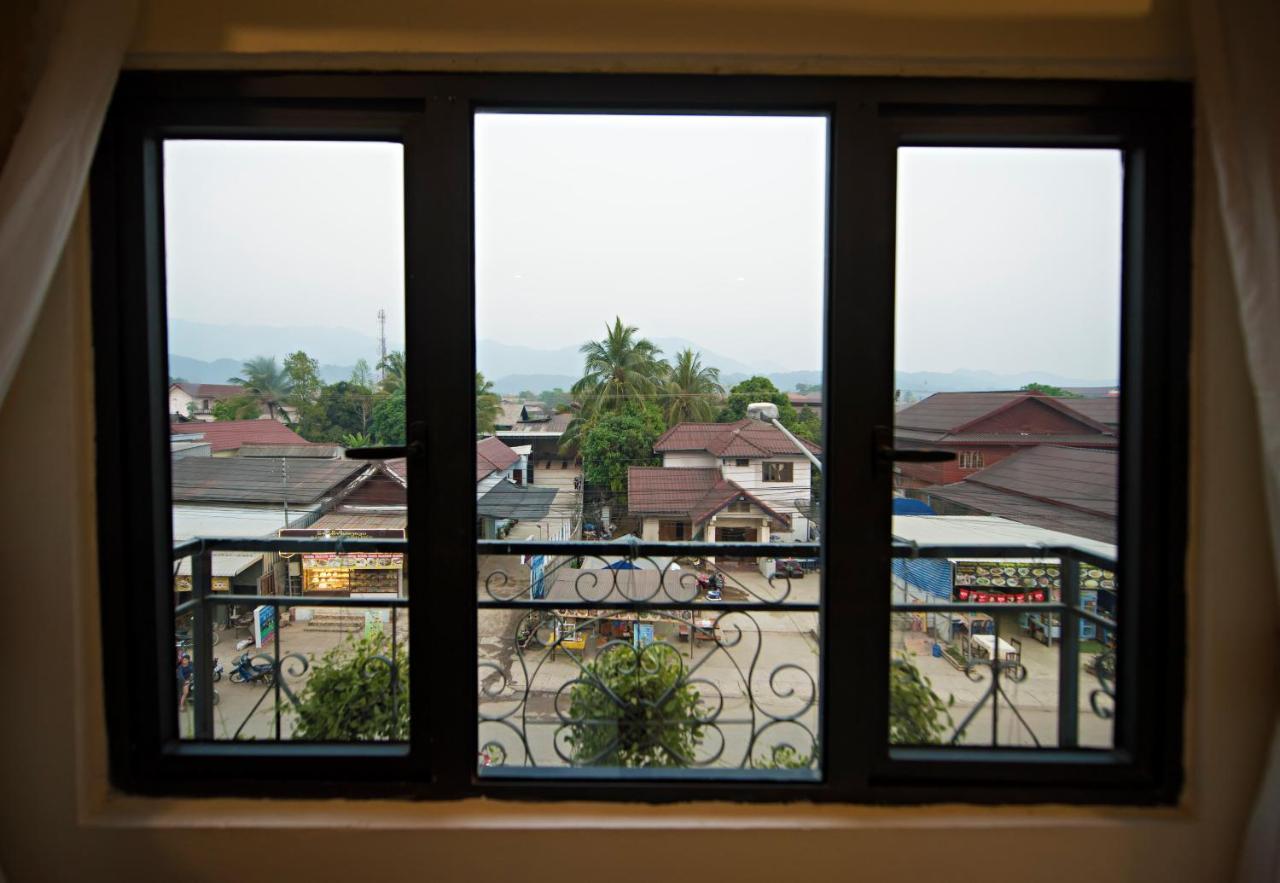 Vang Vieng Freedom Star'S Hotel エクステリア 写真