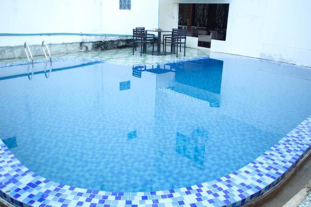 Vang Vieng Freedom Star'S Hotel エクステリア 写真